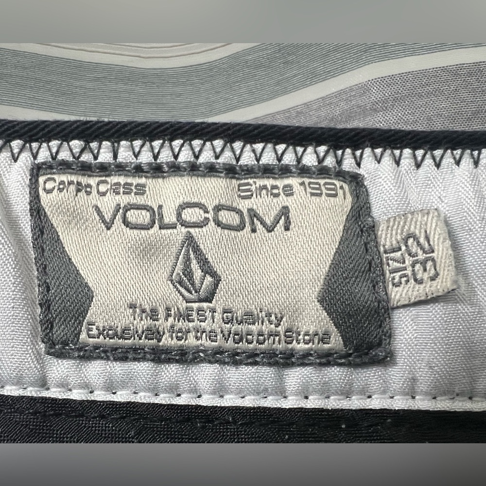 Volcom Black Chino Shorts - Picture 6 of 13